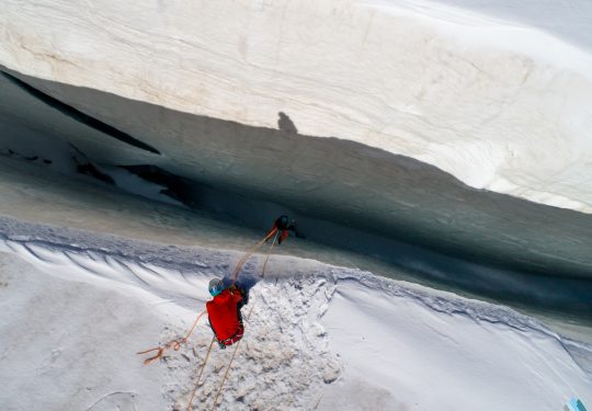 Gletserspleetredding reddingstechnieken alpen gletsjer