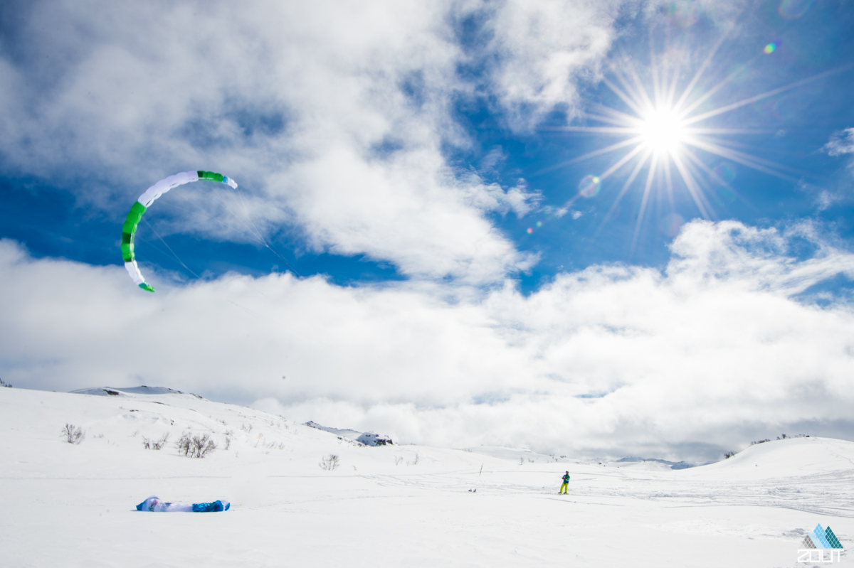 Snowkiten Noorwegen Snowboard Zoutfotografie