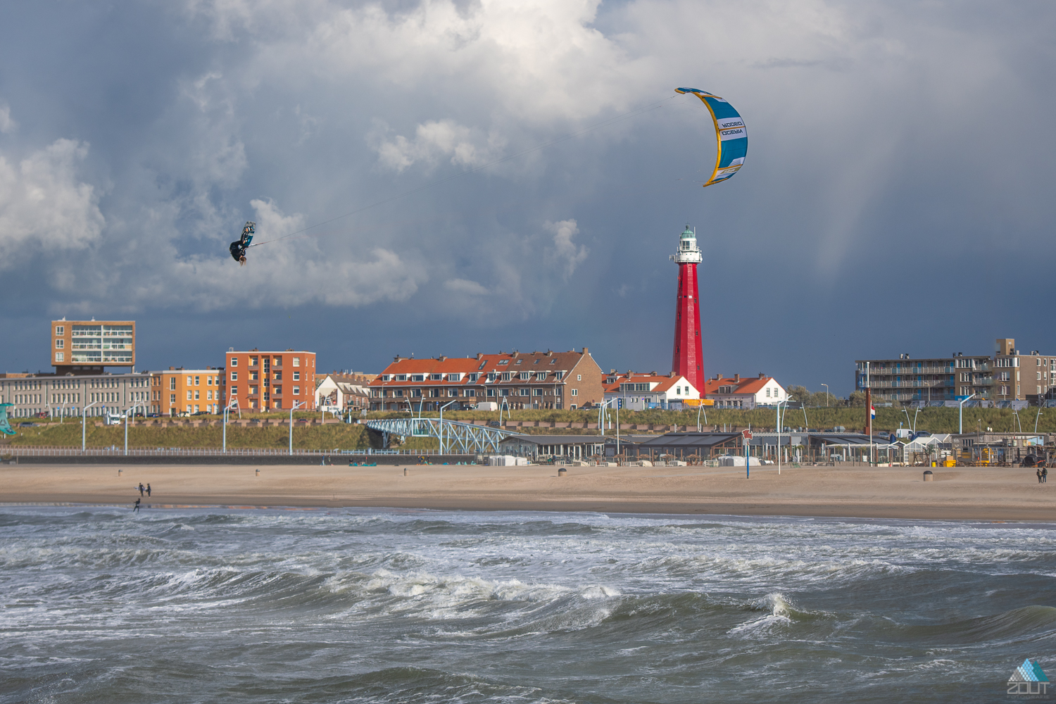 Ocean Rodeo Kitesurfing Rise Giel Vlugt kitesurfen vuurtoren Scheveningen